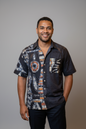 Chemise homme en lin & coton rigide customisée en Batik artisanal du Burkina Faso