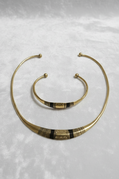 Ensemble de bijoux touareg – Collier & Bracelet en nickel