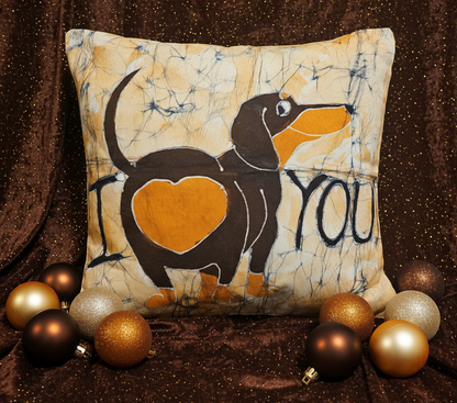 Batik Artisanal "I ❤️ You – Le Teckel qui Dit Tout "- Housse Coton Fait Main
