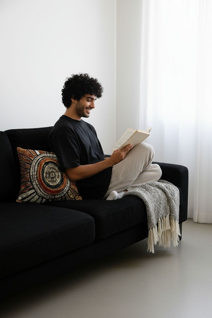 Batik Artisanal "Soleil en Joie" - Housse Coton Fait Main