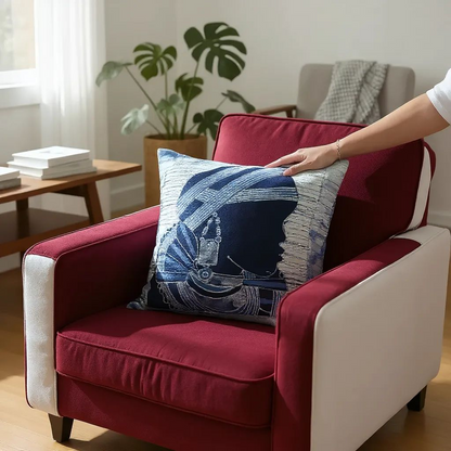 Batik Artisanal "Femme Peule" - Housse Indigo Fait Main